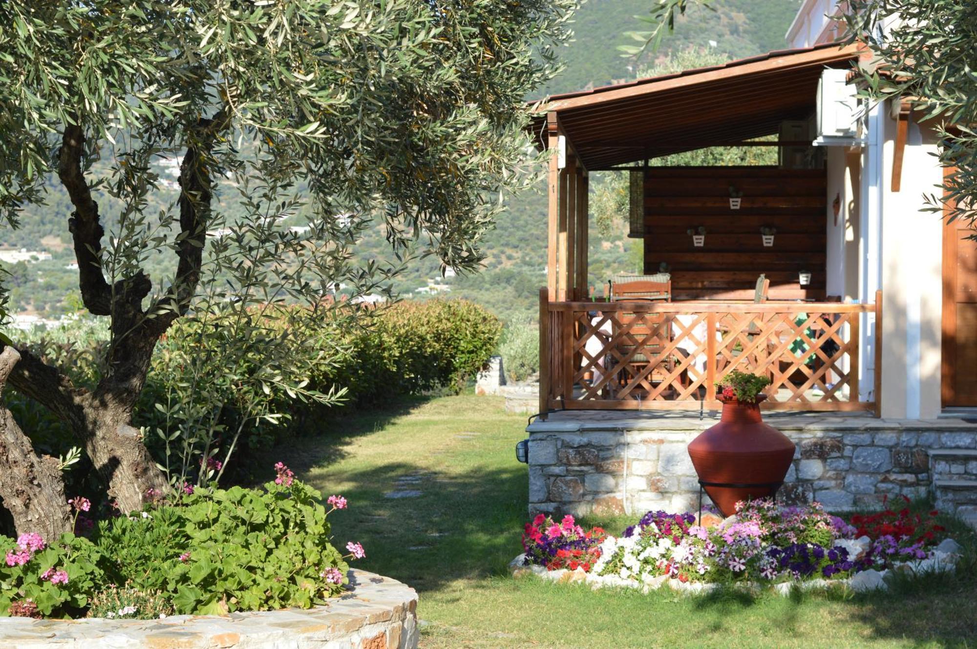 Remvi Apartments Skopelos Dış mekan fotoğraf